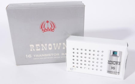 RENOWN 1642N TRANSISTOR RADIO WITH BOX, 1968