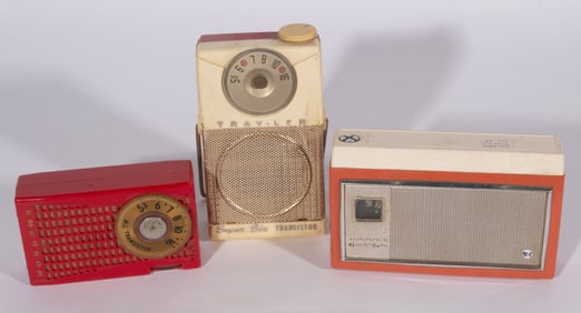 EMERSON, TRAV-LER AND MATSUSHITA TRANSISTOR RADIOS