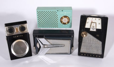 G.E., MOTOROLA, EMERSON AND ZENITH TRANSISTOR RADIOS