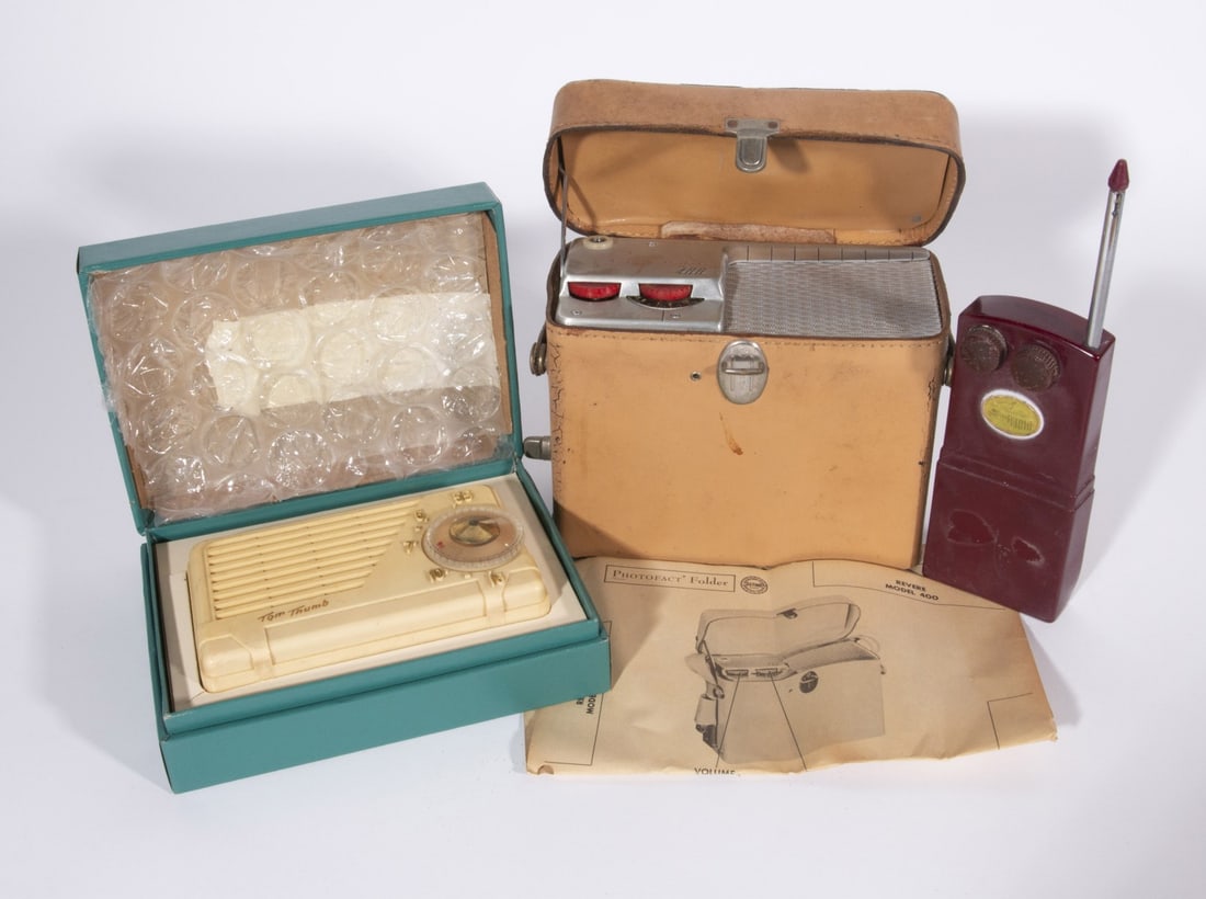 AUTOMATIC, REVERE CAMERA AND PRIVAT-EAR RADIOS (1 of 15)