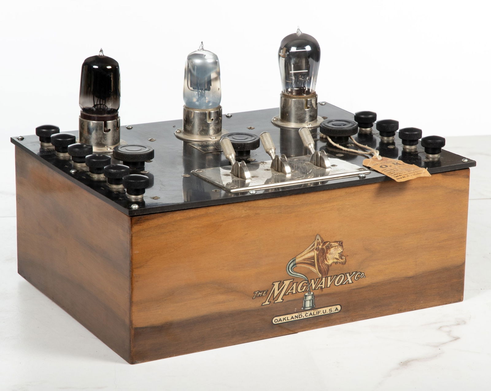 A RARE EARLY MAGNAVOX AC-3 AUDIO FREQUENCY AMPLIFIER (1 of 13)