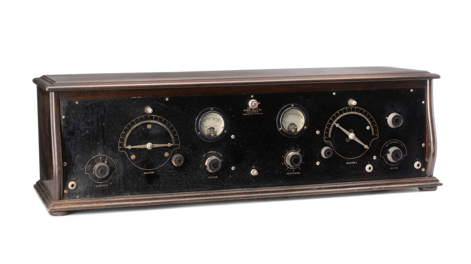 A NORDEN-HAUCK PHILADELPHIA 'SUPER-10' RADIO CIRCA 1927 (1 of 19)