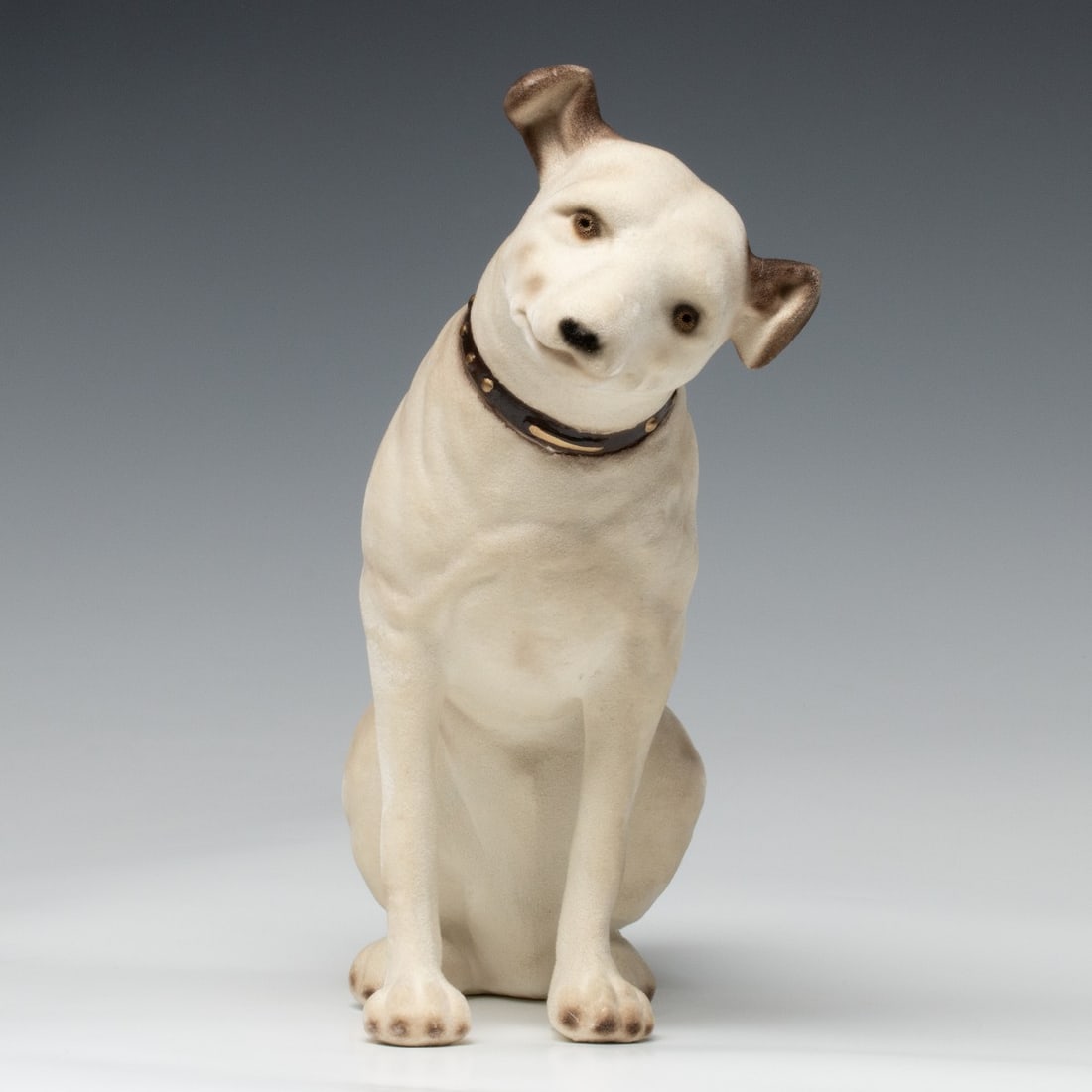 A VINTAGE FLOCKED PLASTER NIPPER FIGURE FOR RCA VICTOR (1 of 15)