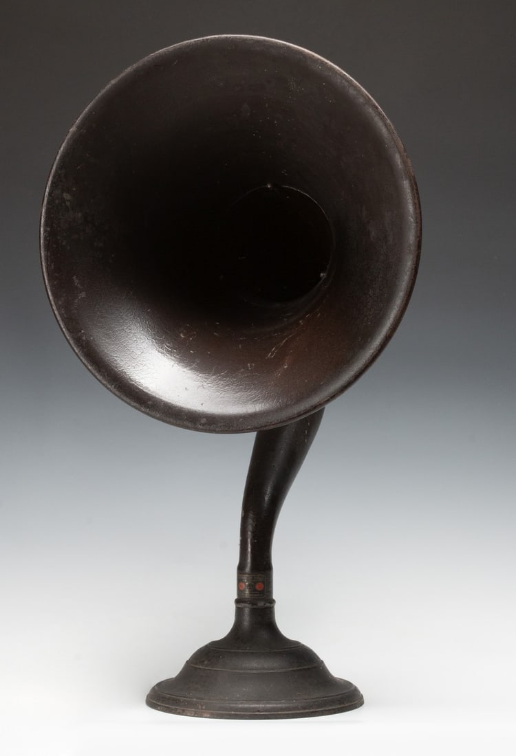 AN ATWATER KENT TYPE M GOOSENECK SPEAKER (1 of 18)