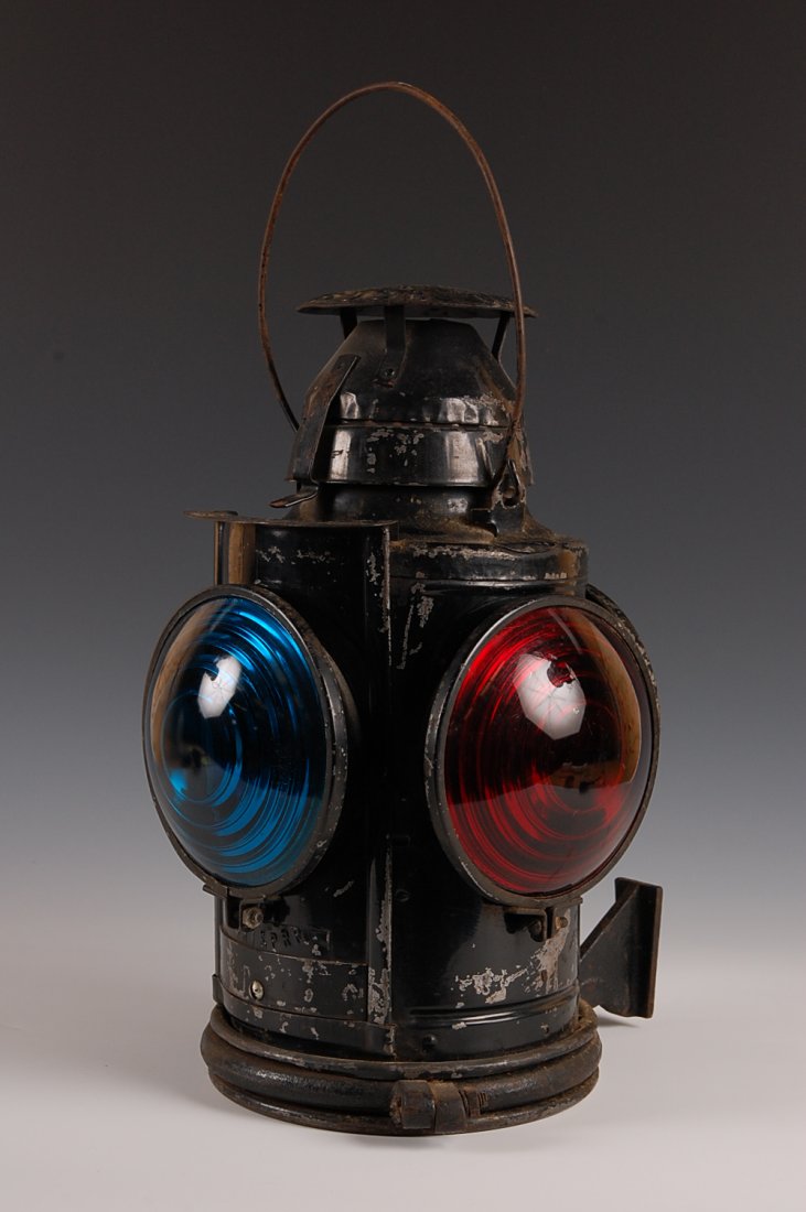 C.R.I. & P.R.R RAILROAD CABOOSE LANTERN