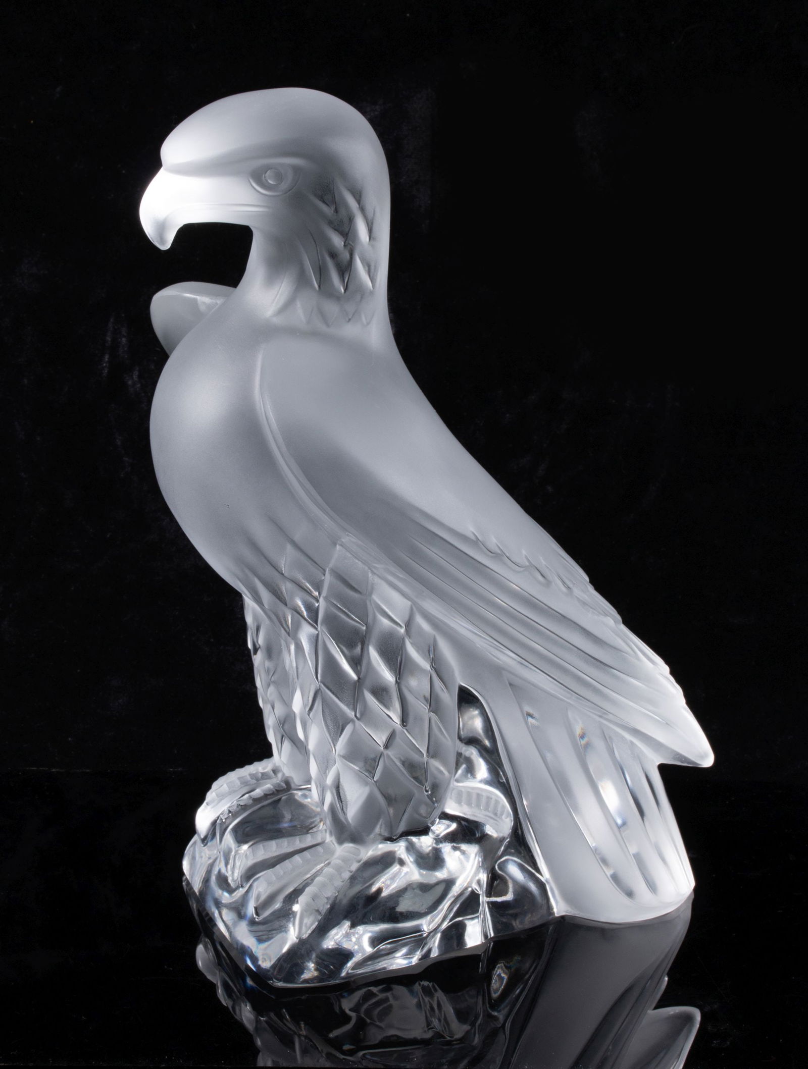 A LALIQUE FRENCH CRYSTAL 'LIBERTY EAGLE' STATUETTE (1 of 10)