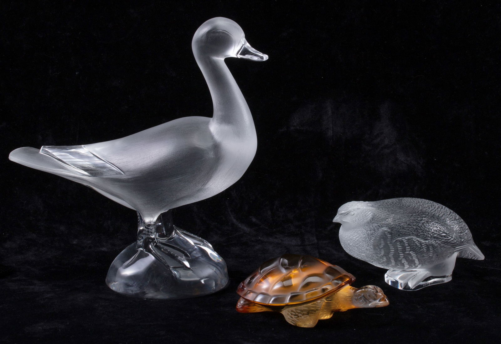 LALIQUE FRENCH CRYSTAL FIGURES AND STATUETTE (1 of 16)