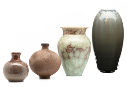 A COLLECTION OF 20C. AMERICAN STUDIO POTTERY