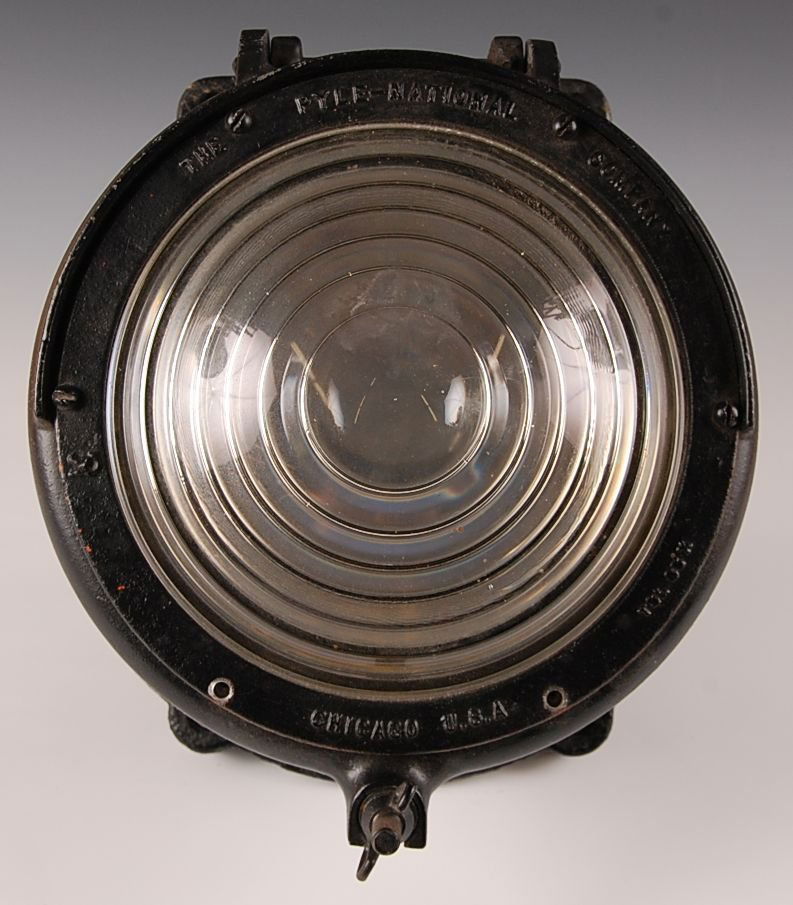 PYLE NATIONAL RAILWAY LIGHT