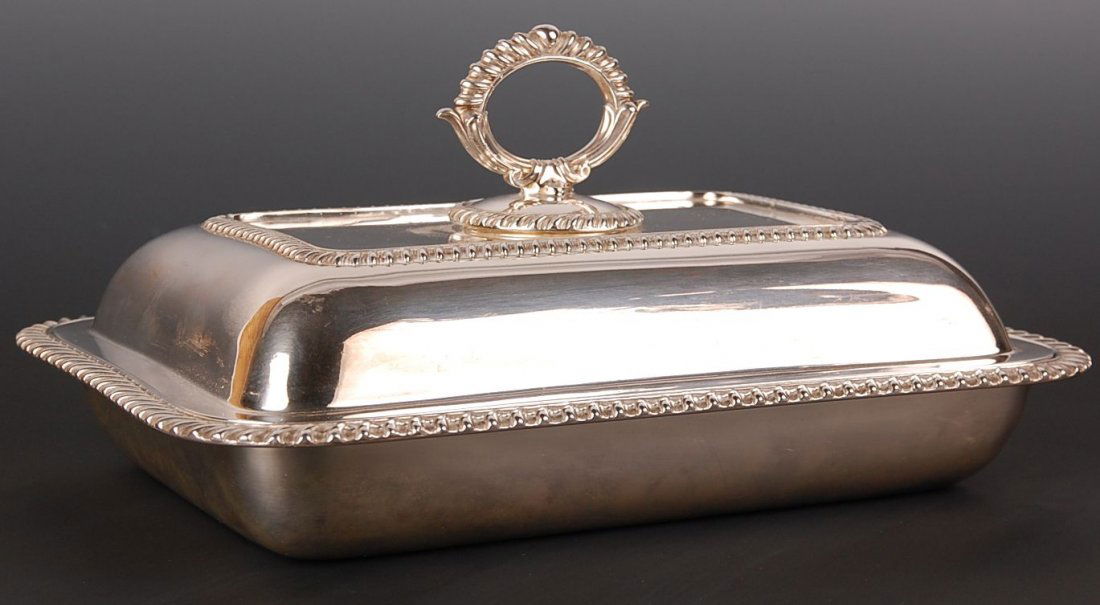 MAPPIN & WEBB SILVER PLATED ENTRÉE DISH: Measures 3.25 x 11.5 x 8.5 inches. Mappin & Webb 'Prince's Plate' marked base.