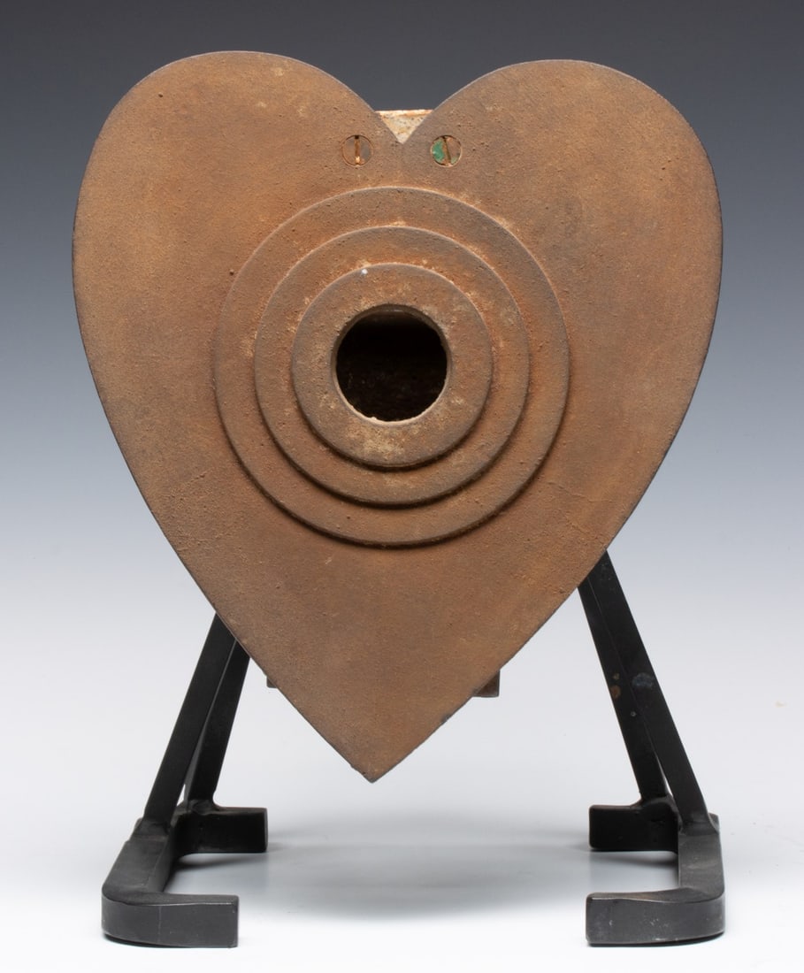 A DICKMAN PLAYING CARD SUIT SHOOTING GALLERY TARGET (1 of 8)