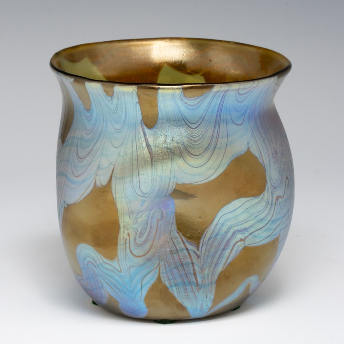 A LOETZ BLUE PHAENOMEN ART NOUVEAU CABINET VASE (1 of 8)
