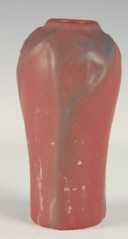 1930S VAN BRIGGLE MULBERRY GLAZE ART POTTERY VASE: Darker color sandy clay, measures 6 inches high.