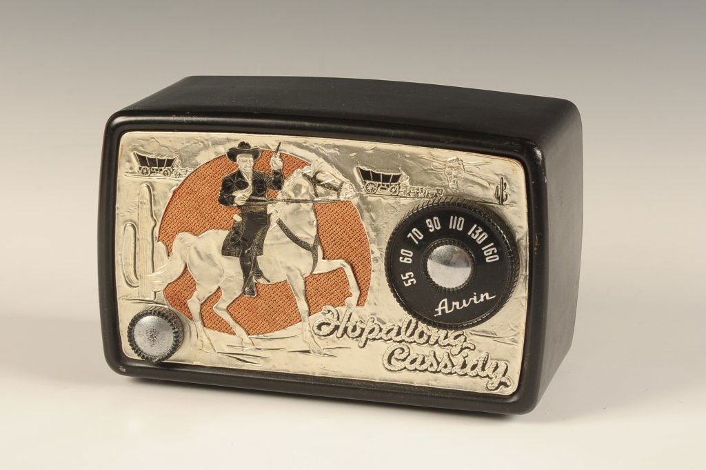 HOPALONG CASSIDY RADIO BY ARVIN, MODEL 441T: Measures 5.25 x 4 x 8 inches. Remnant tags on reverse and base.