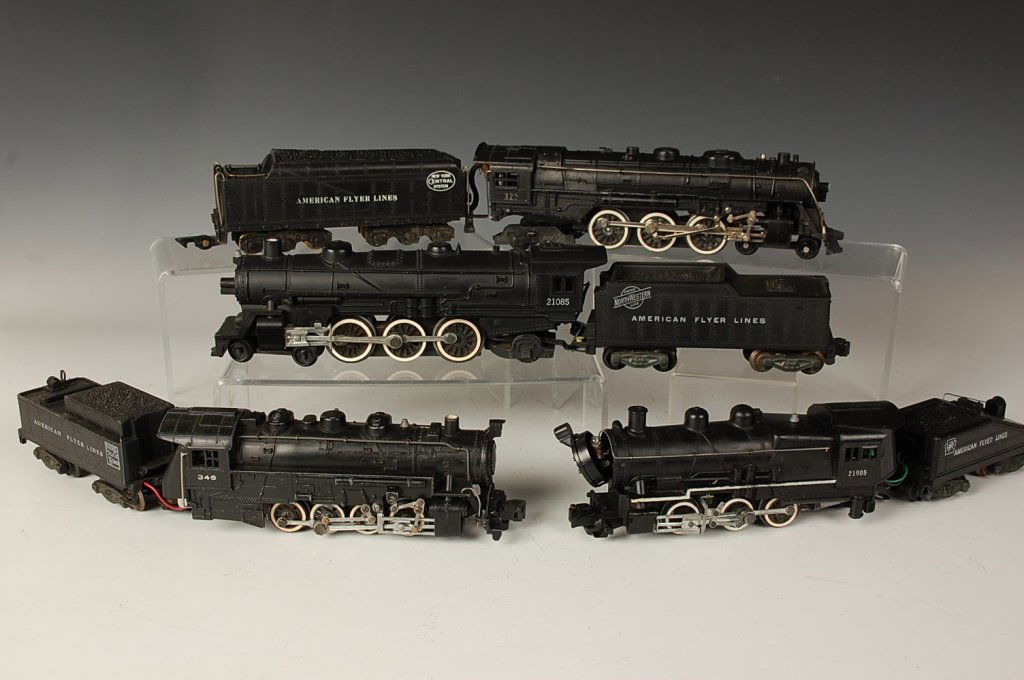 AMERICAN FLYER LOCOMOTIVES 21005, 346, 21085, 322: Post-war S gauge, includes PRR 21005, Nickel Plate Road 346, C&NW 21085, NY Central 322. Plastic front on 21005. Show cosmetic wear, age, and use; unknown working condition, appear average.