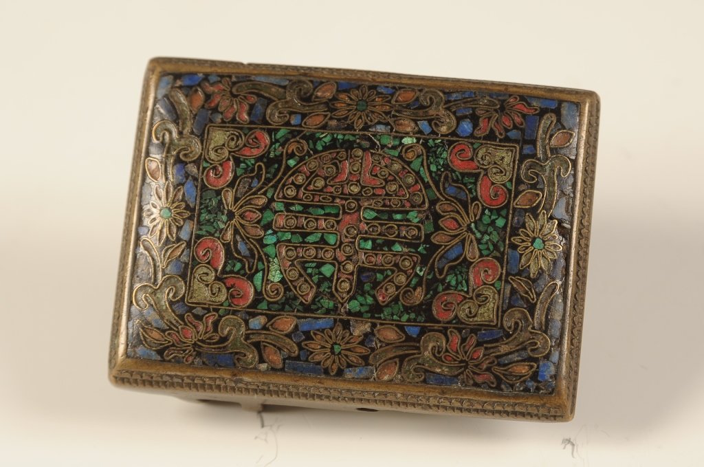 18TH C. CHINESE BRONZE BUCKLE WITH CHAMPLEVE ENAMEL: 18th century. Measures 1.75 x 2.5 inches.