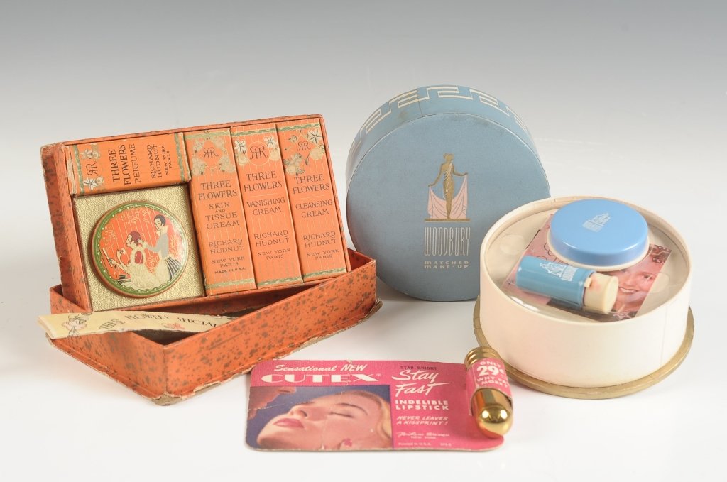 RICHARD HUDNUT, WOODBURY PACKAGED VINTAGE MAKEUP: Richard Hudnut 'Three Flowers' vintage boxed makeup set with powder, perfume, and three types of cream, original paper brochure, measures 3.5 x 5 inches, unused condition, perfume has dried up, edge w