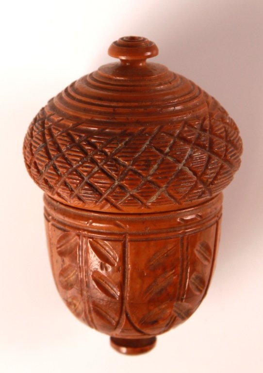 CARVED ACORN FORM VEGETABLE IVORY NUTMEG GRATER