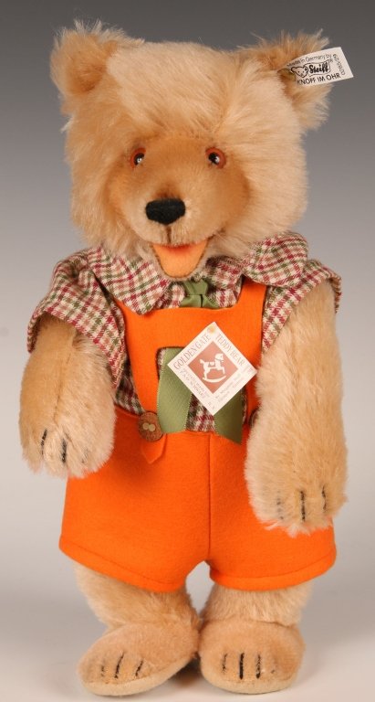 STEIFF GOLDEN GATE BEAR FOR FAO SCHWARZ WITH BOX: Limited edition of 2000, 0285/29, button in ear with white label, paper FAO Schwarz chest tag, measures 12 inches (30 cm) standing.