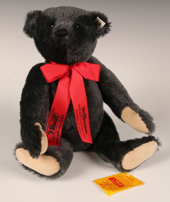 STEIFF DISNEY WORLD CONVENTION BEAR LIMITED EDITION: 1990 Teddy bear convention at Walt Disney World, grey mohair, custom printed convention ribbon, button in ear with white label, 011429, leather paw pads, limited edition 276 of 1000, paper hang tag, m