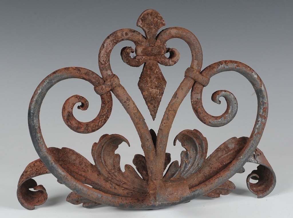 19TH CENTURY ORNAMENTAL WROUGHT IRON WITH FLEUR DE LIS: Measures 9.25 x 12 inches.