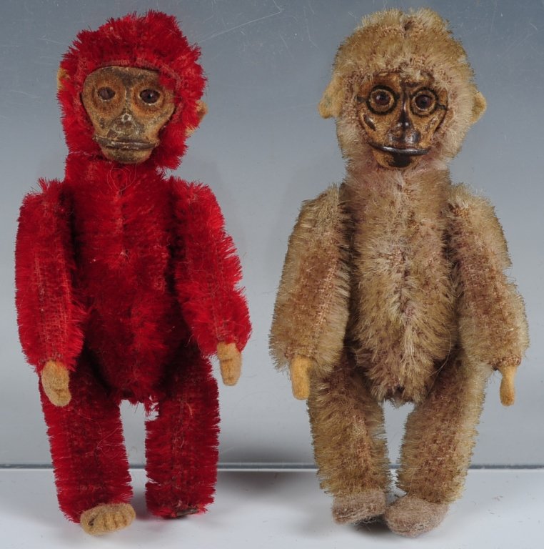 TWO SCHUCO MONKEYS: Two Schuco monkeys with composite faces, measure from 2.5 to 5 inches, both with significant signs of age and use.