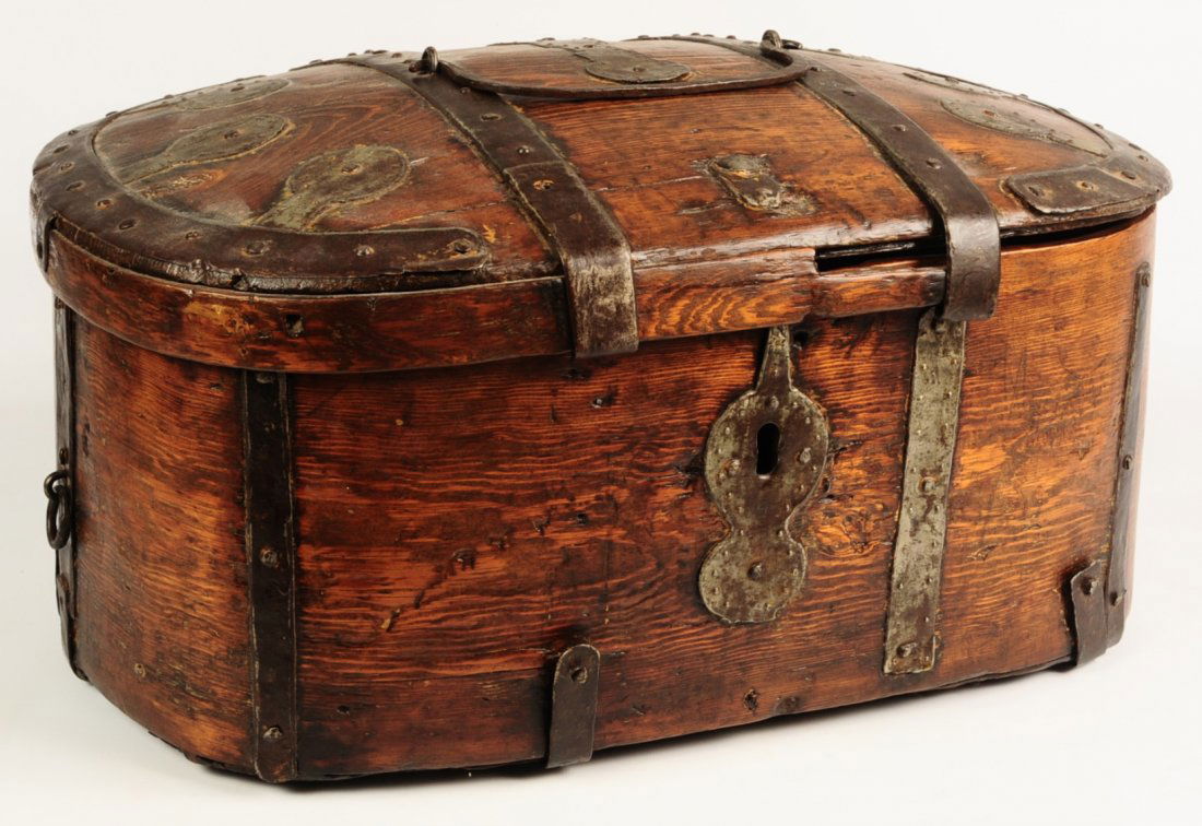19TH C. SCANDINAVIAN DOWRY BOX (1 of 10)