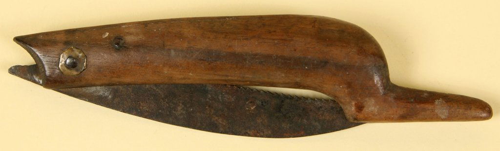 ANTIQUE FOLDING SAW (1 of 9)