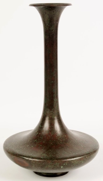 A 16-INCH ROYCROFT AMERICAN BEAUTY VASE - AS FOUND (1 of 10)