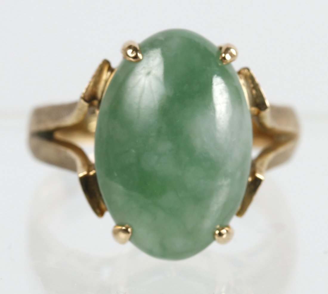LADIES 14K YELLOW GOLD RING WITH JADE CABOCHON (1 of 5)