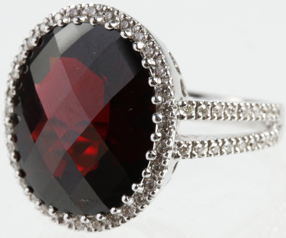 LADIES 14K WHITE GOLD OVAL GARNET AND DIAMOND RING (1 of 9)