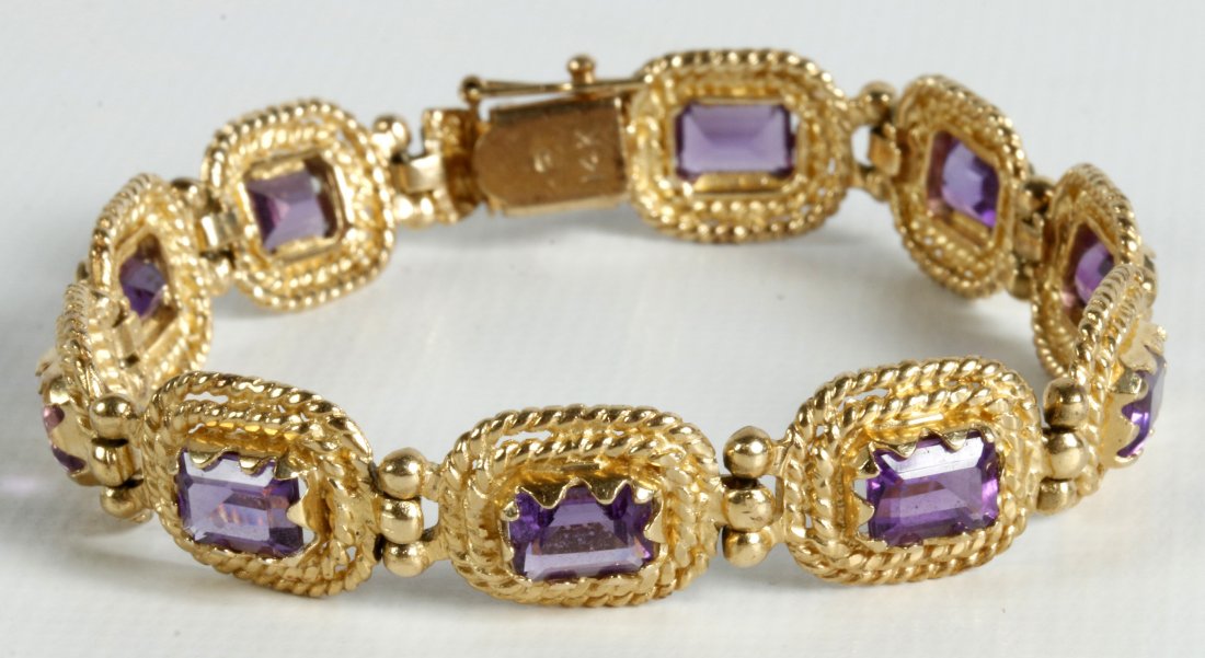 A 14K YELLOW GOLD EMERALD CUT AMETHYST BRACELET (1 of 8)