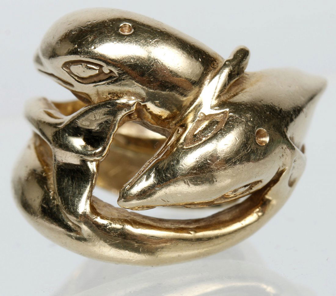 A LADIES 14K YELLOW GOLD DOUBLE DOLPHIN DESIGN RING (1 of 5)