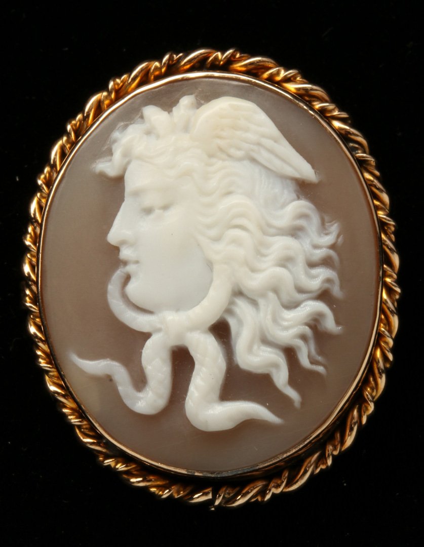 AN ANTIQUE CARVED SHELL CAMEO MEDUSA BROOCH IN 10K (1 of 5)