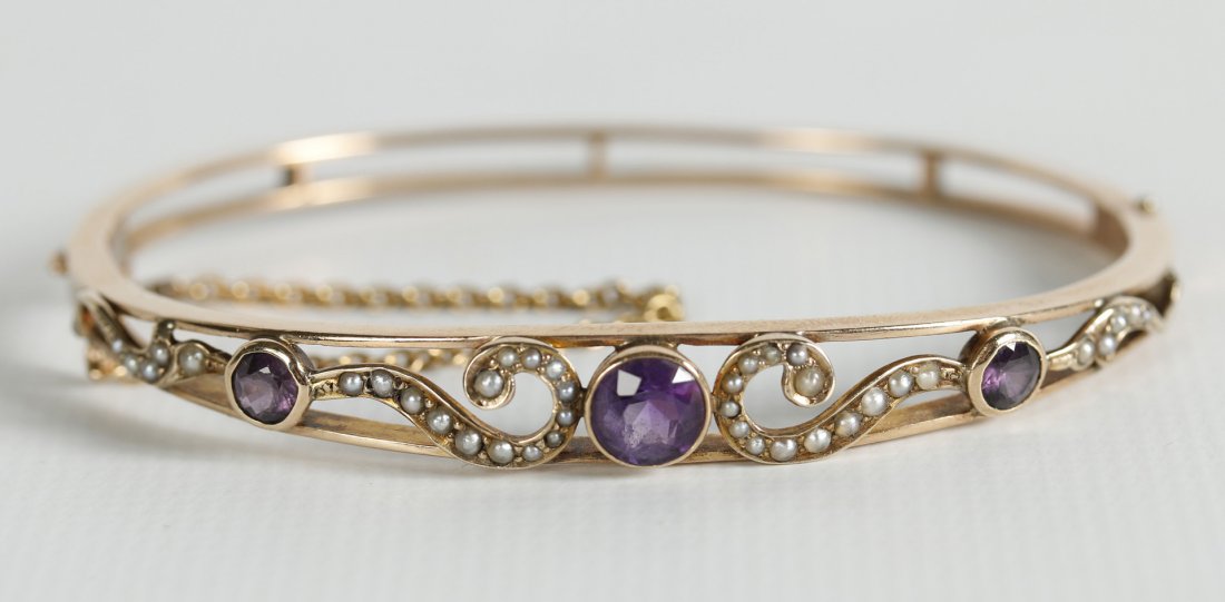 AN ANTIQUE 14K AMETHYST AND SEED PEARL BRACELET (1 of 9)
