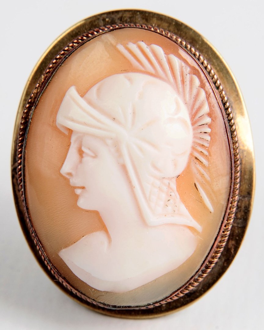 AN ANTIQUE CLASSICAL THEME CARVED SHELL CAMEO (1 of 7)