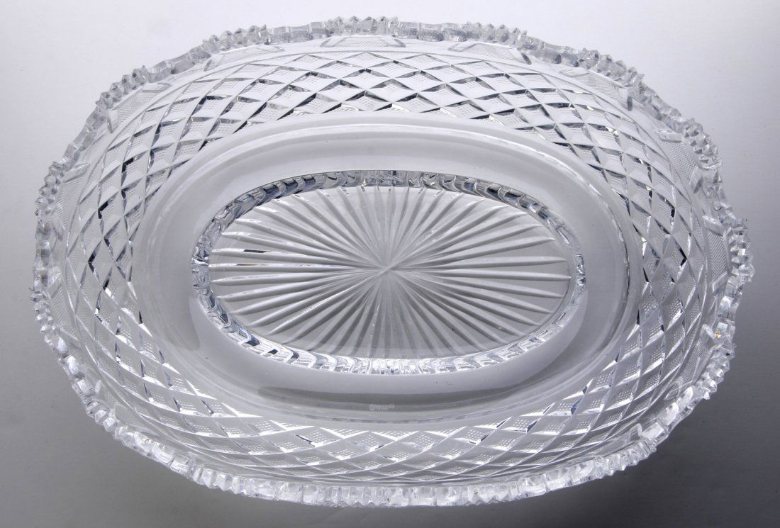 WATERFORD 'KENNEDY' HERITAGE COLLECTION OVAL BOWL (1 of 10)