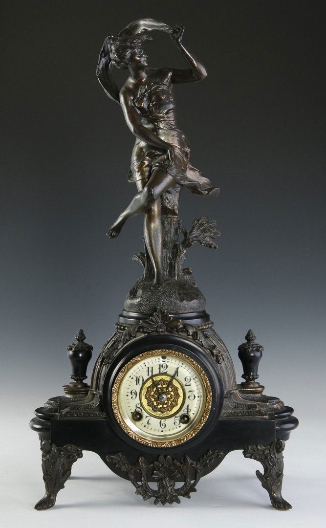 A NEW HAVEN FRENCH STYLE SPELTER STATUE CLOCK (1 of 10)