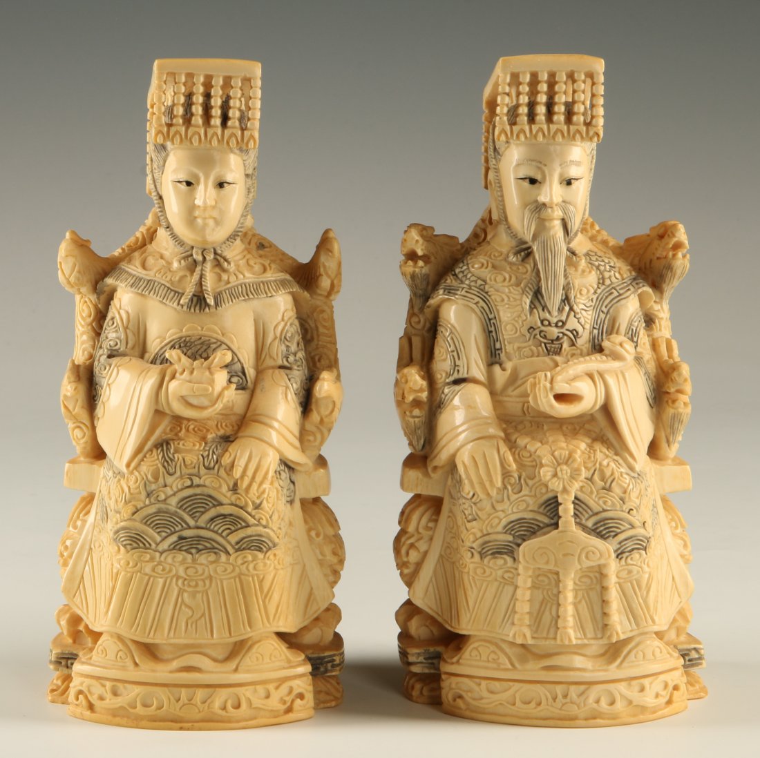 A JAPANESE FUKUROKUJU CARVED FIGURAL SOAP STONE CENSOR: A Japanese soapstone censor carving of Fukurokuju, a god of longevity, two pieces with a total overall size of measures 9.25 x 5 inches.