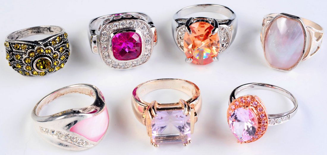 FOUR STERLING RINGS WITH MOONSTONE AND FACETED GEMS (1 of 8)