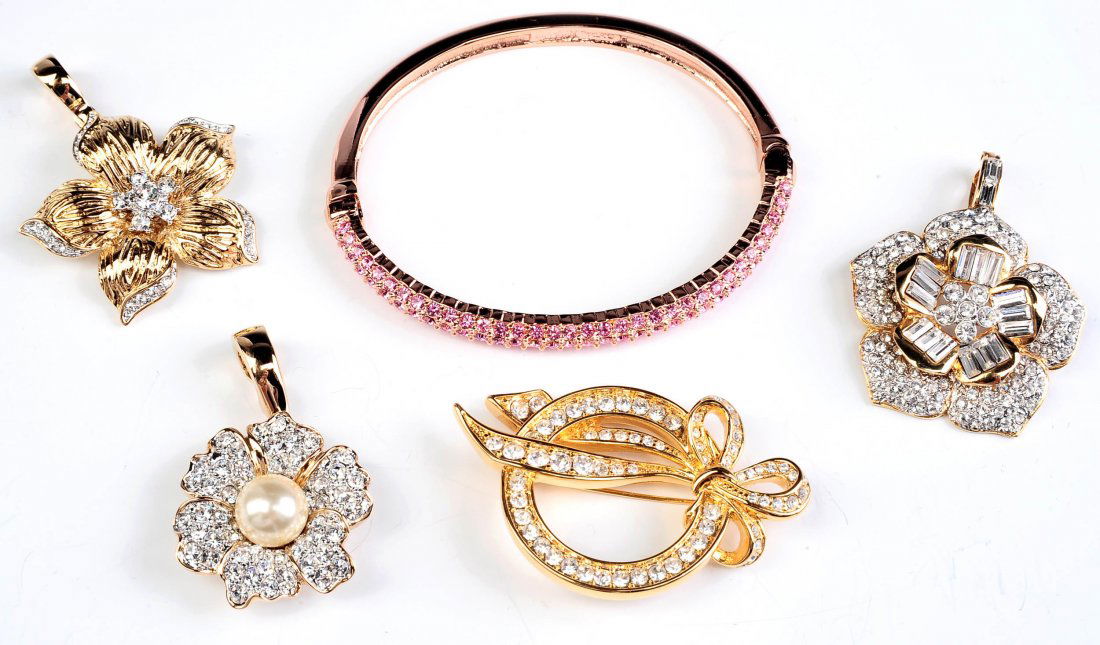 NOLAN MILLER (1933-2012) DESIGNER COSTUME JEWELRY (1 of 7)