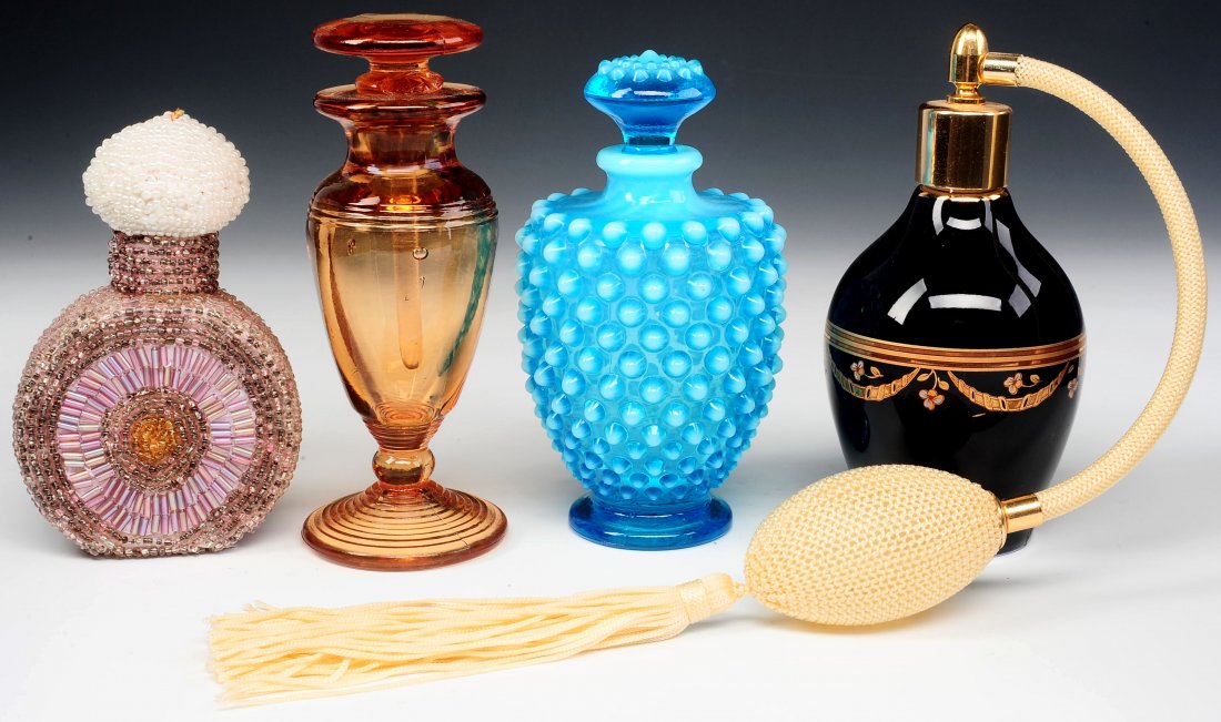 FOUR ARTISTIC AND COLLECTIBLE PERFUME BOTTLES (1 of 8)
