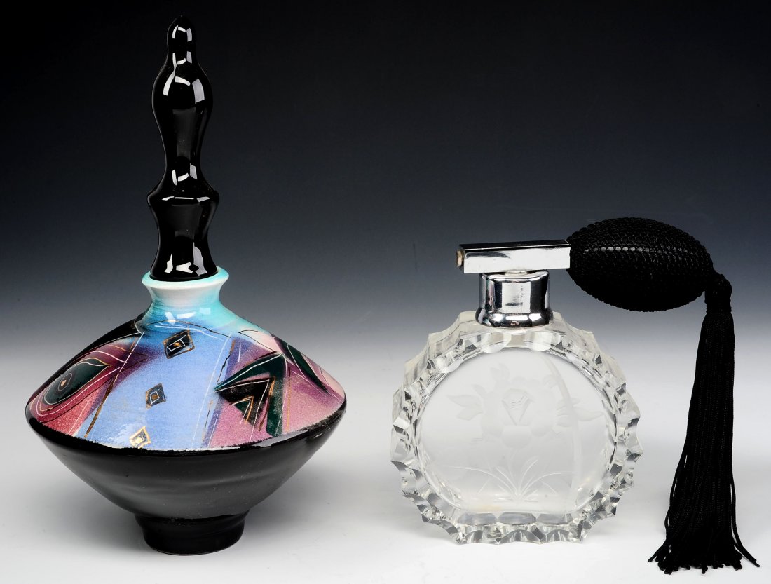 TWO CONTEMPORARY PERFUME BOTTLES (1 of 8)