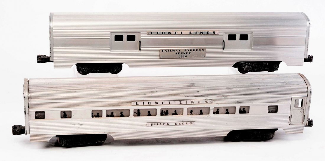 LIONEL LINES RAILWAY EXPRESS 2530, SILVER CLOUD (1 of 10)
