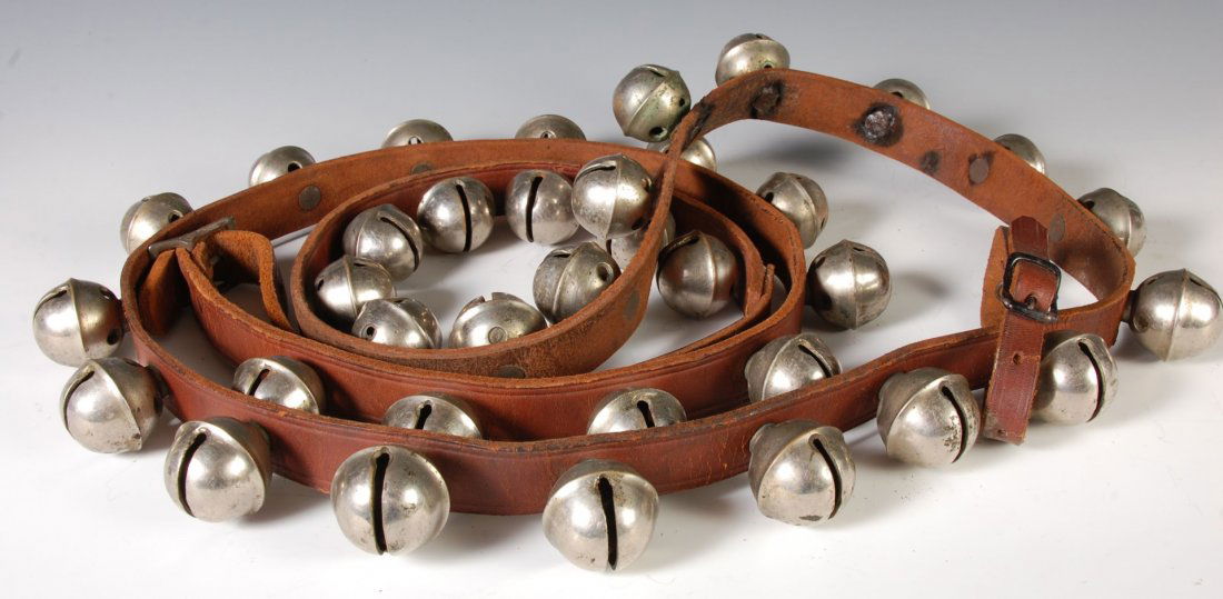 ANTIQUE STRAND OF SLEIGH BELLS (1 of 2)