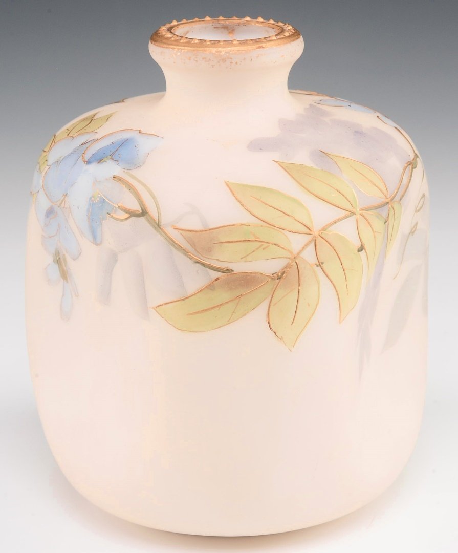 A MT. WASHINGTON DECORATED VASE WITH SMITH BROS MARK (1 of 10)