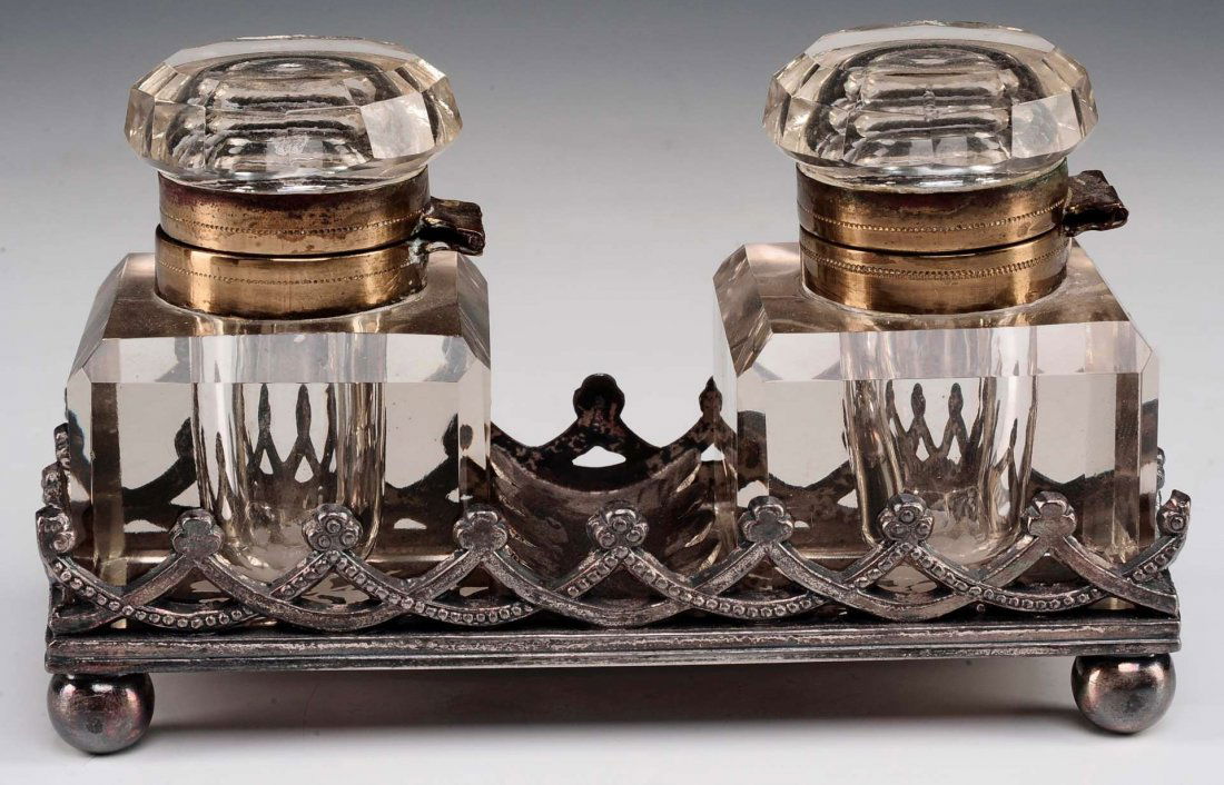 A CIRCA 1900 SILVER PLATED DOUBLE INKWELL (1 of 10)