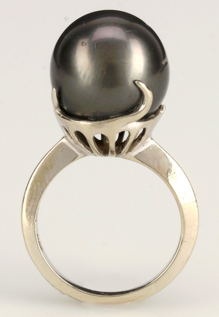 A LADIES 14K WHITE GOLD 13.5MM TAHITIAN PEARL RING (1 of 9)