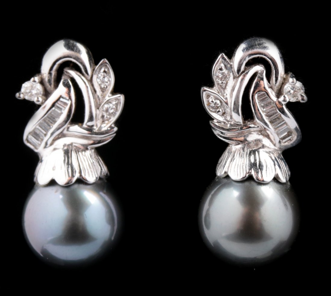 BLACK PEARL EARRING PAIR IN 14K GOLD AND DIAMONDS (1 of 4)