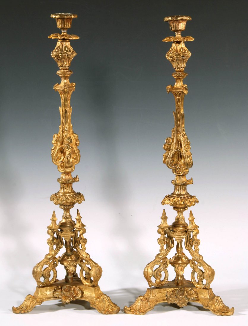 A PAIR OF BAROQUE STYLE BRONZE ALTAR CANDLESTICKS (1 of 10)